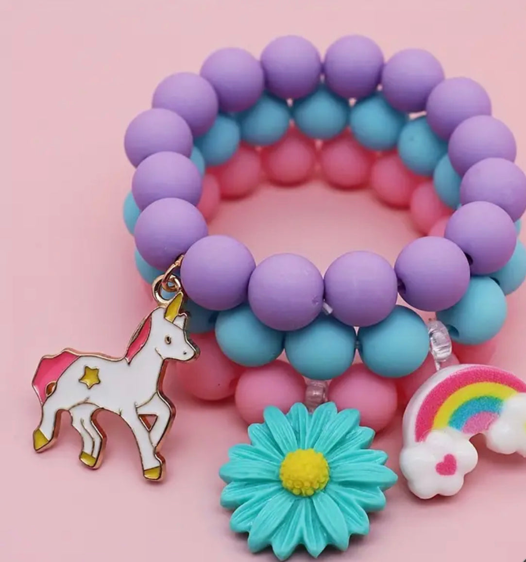 Bracelet solid with pendant